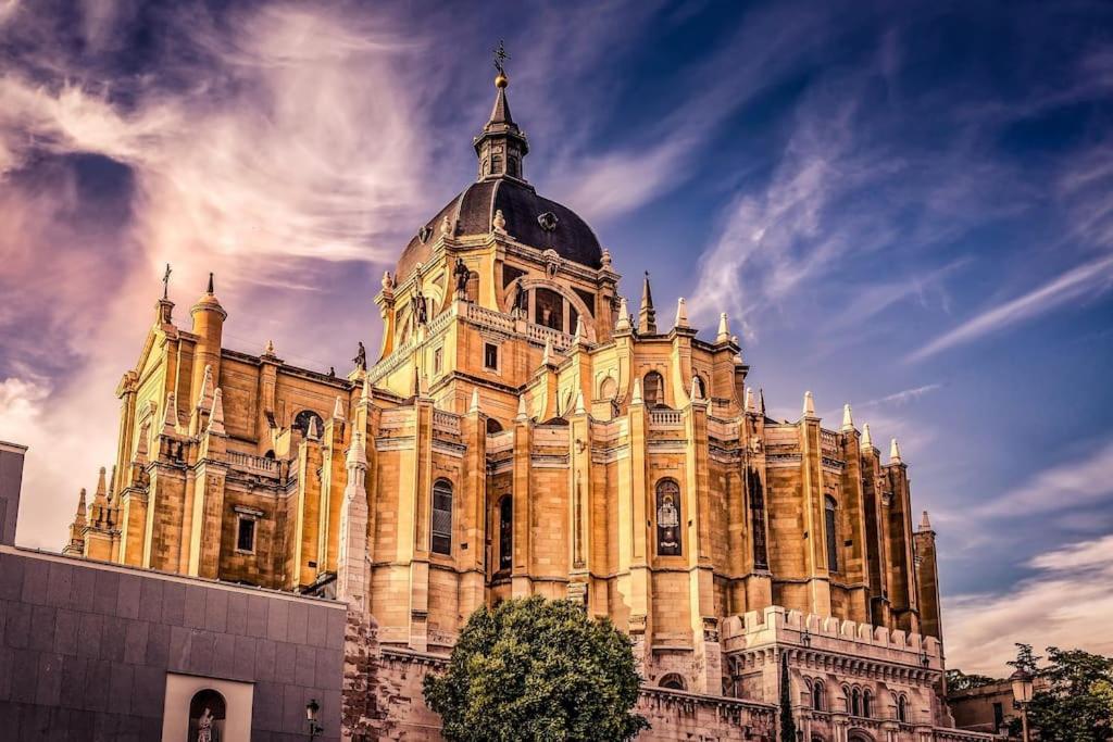 Precioso Apartamento Junto A La Plaza Mayor Madrid Esterno foto